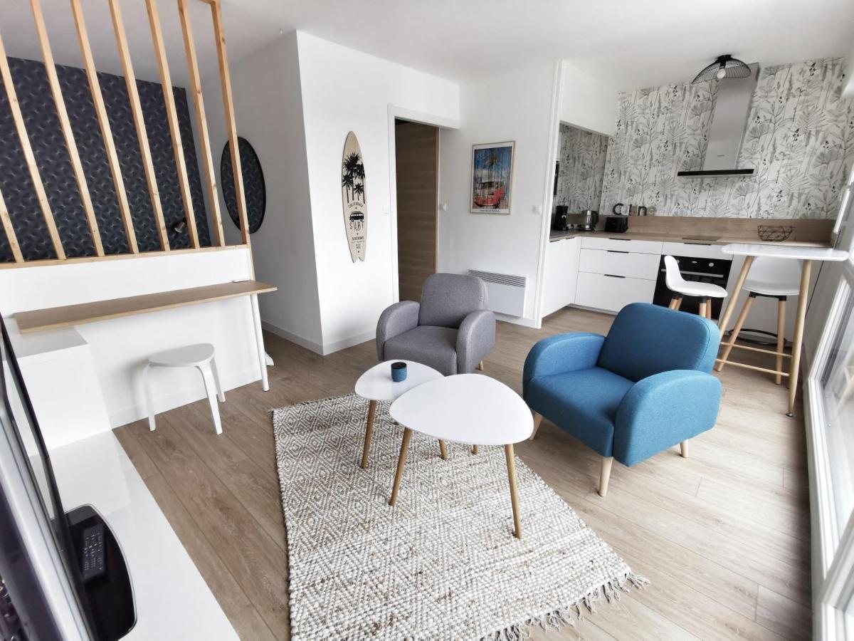 Appartement Lumineux Avec Balcon Et Parking シェルブール・アン・コタンタン エクステリア 写真