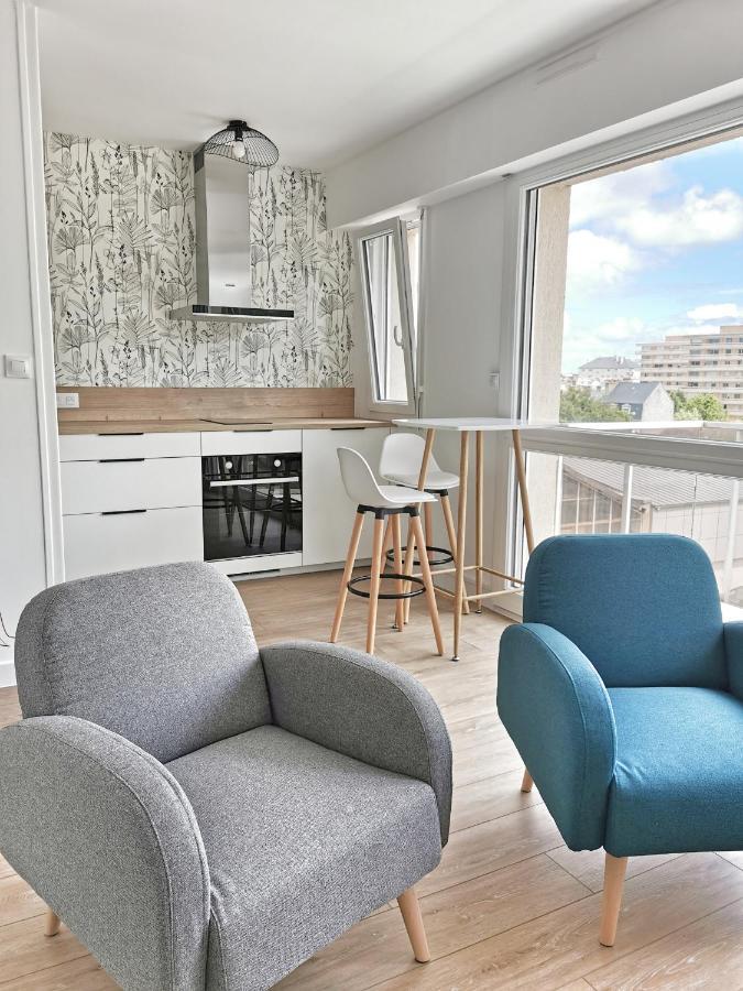 Appartement Lumineux Avec Balcon Et Parking シェルブール・アン・コタンタン エクステリア 写真